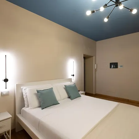 Hello Vatican - Aurea Blue - Metro Ottaviano Apartment